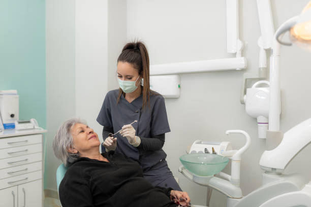Best Broken or Cracked Tooth Emergency Dentist in Shelter Island Heights, NY
